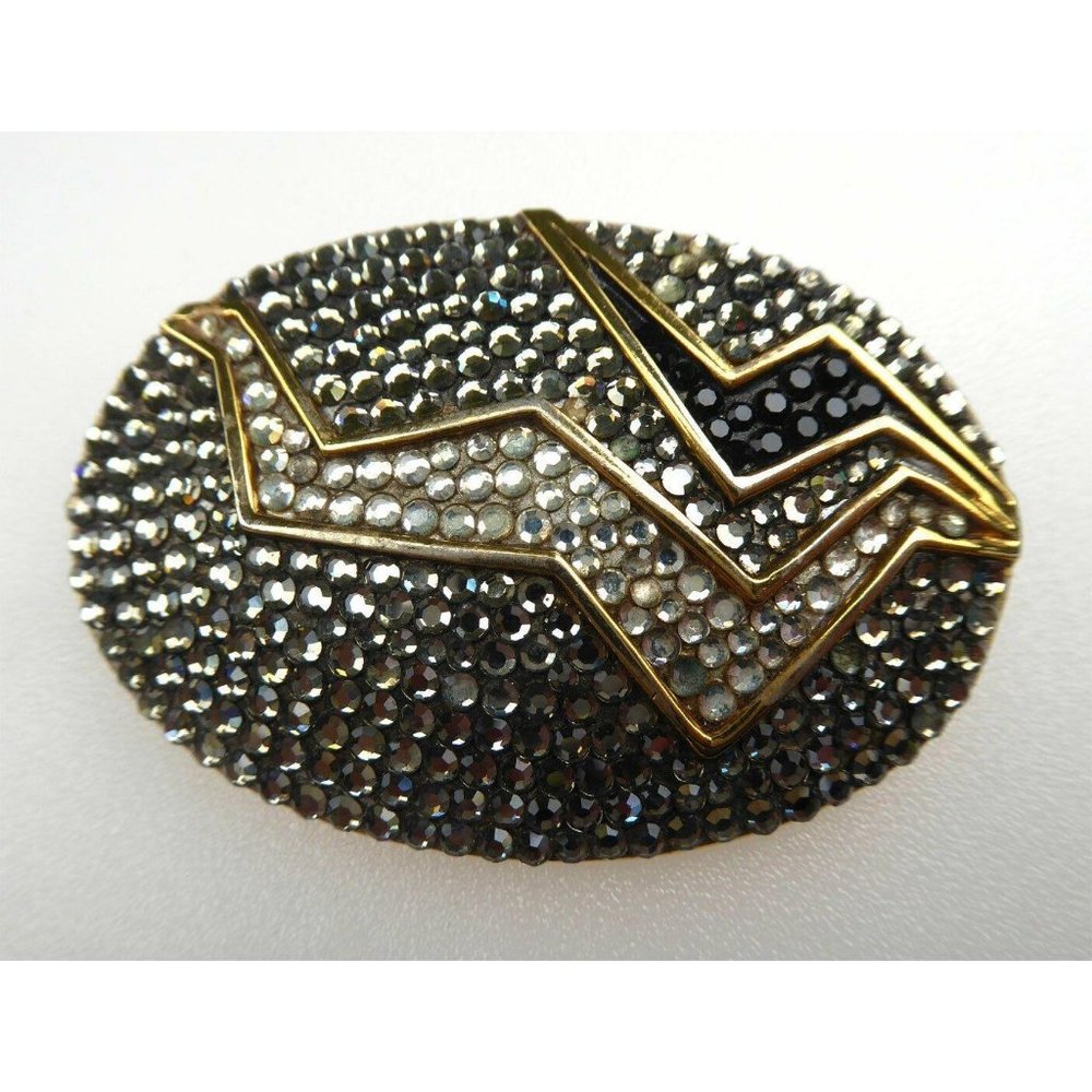Sparkly Signed Judith Leiber Crystal Brooch With A Striking Design